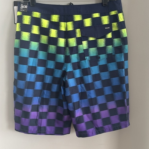 NWT Hurley boys Checkered Boardshorts big kid, size 20 - Picture 5 of 9
